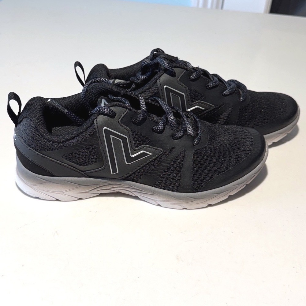 Vionic Miles Active Sneaker Black Grey Mesh Walking Shoes 335MILES Womens Size 7